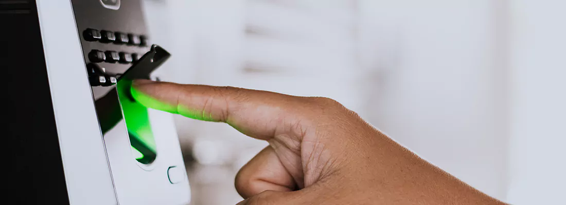 Smart Gate Locks with Remote Access Features in West Pensacola, FL